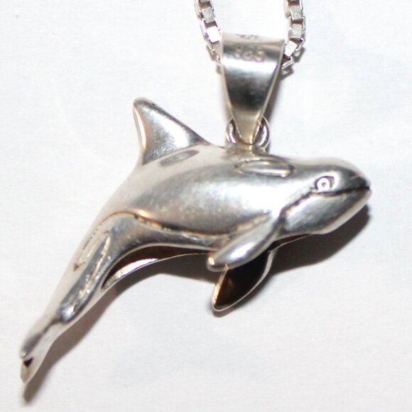 Jewelry - Sterling Silver Orca Whale Necklace